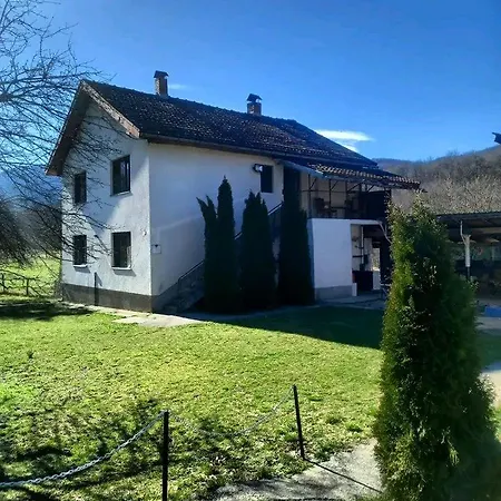 Zemaljski Raj Foca